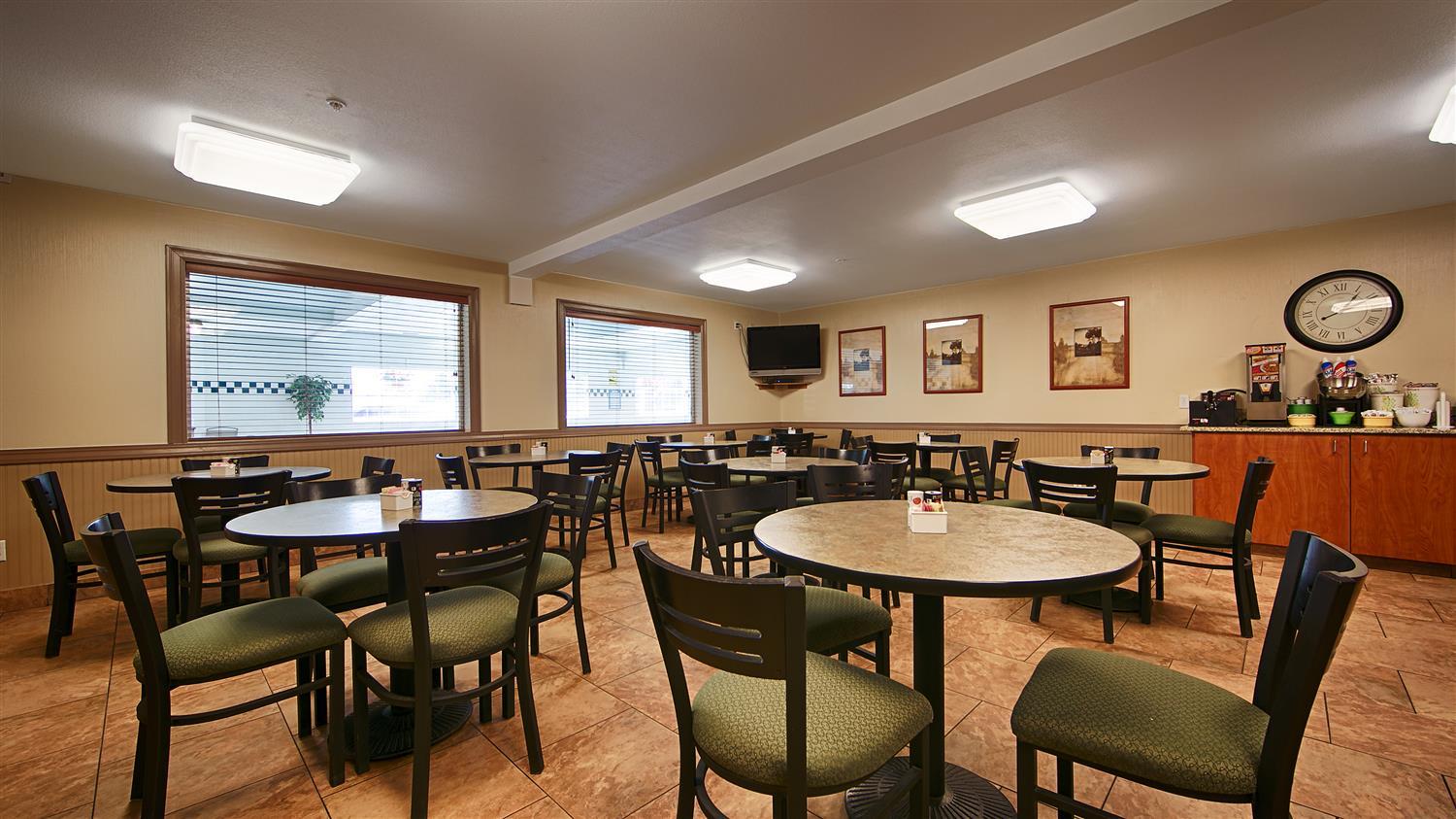 Best Western Oak Meadows Inn Saint Helens Zewnętrze zdjęcie